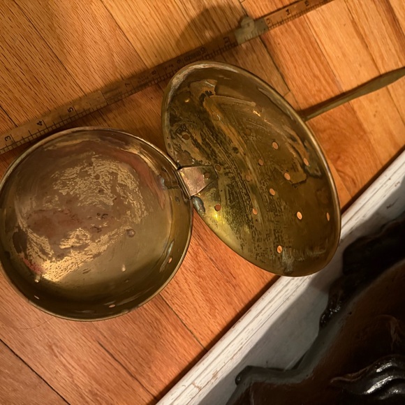 Vintage Brass Bed Warmer - Picture 4 of 6